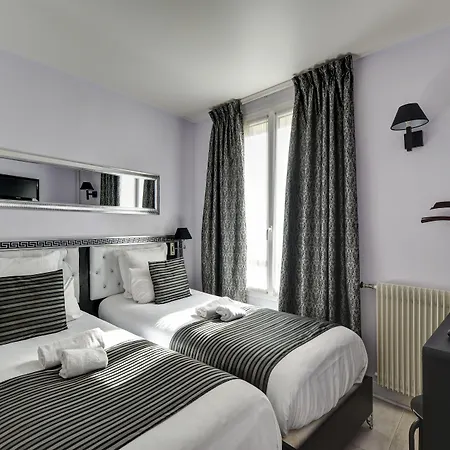 Hotel Korner Montmartre 3*