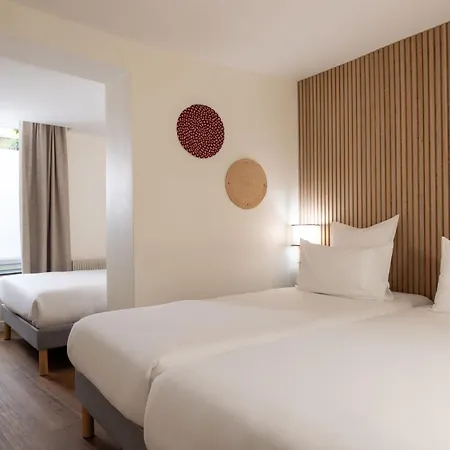 Korner Montmartre Hotel 3*