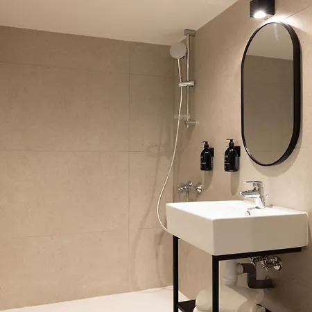 Hotel Korner Montmartre 3*