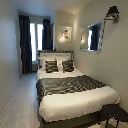 Korner Montmartre 3*