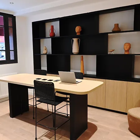 Отель Korner Montmartre 3*