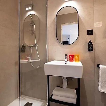 Korner Montmartre Hotel 3*
