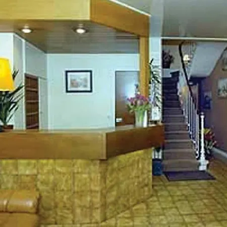 Hotel Korner Montmartre 3*