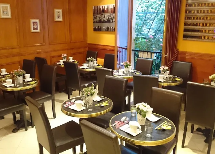 Korner Montmartre 3*