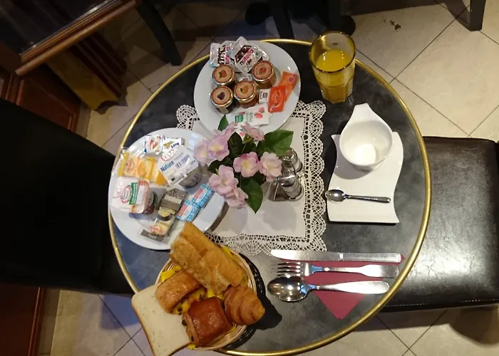 Korner Montmartre 3* Párizs