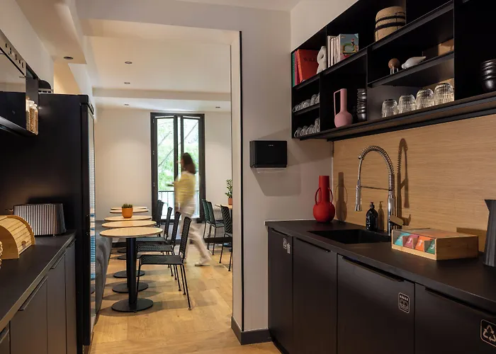 Korner Montmartre Szálloda