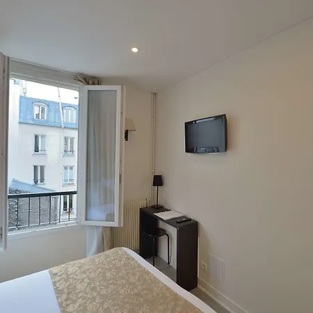 Korner Montmartre ホテル パリ