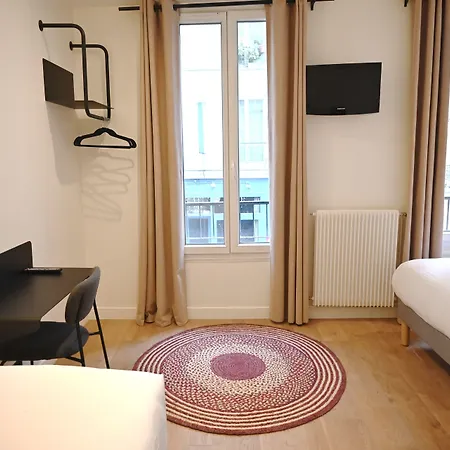 ホテル Korner Montmartre パリ